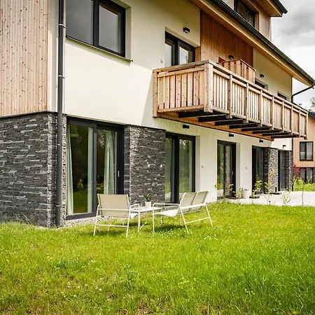 Male Lipno Apartmanhotel 3*