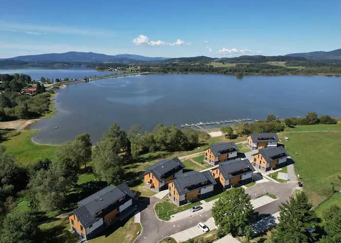 Male Lipno Černá v Pošumaví