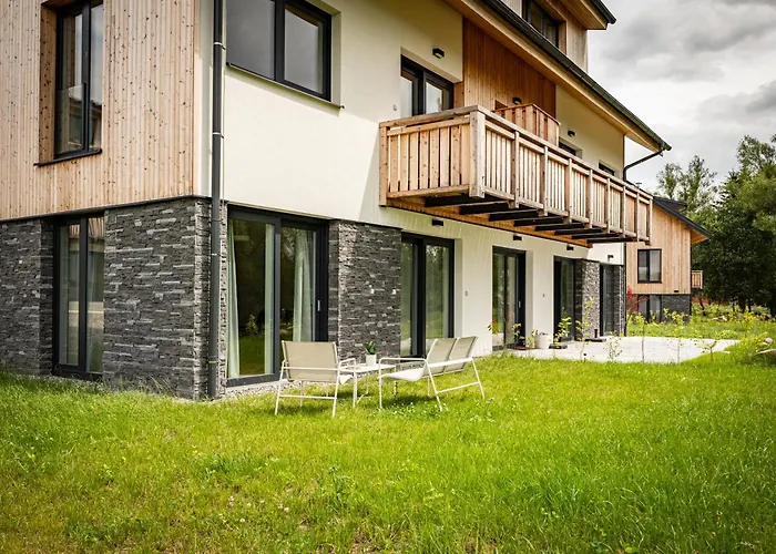 Male Lipno Apart Otel 3*